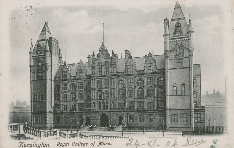 Royal College of Music, Kensington, Londyn autorstwa English Photographer