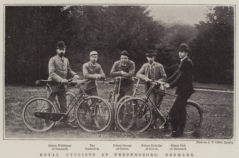 Royal Cyclists w Fredensborg, Dania autorstwa English Photographer