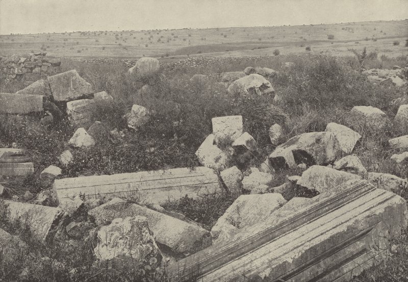 Ruiny synagogi w Kafarnaum, gdzie Chrystus uzdrowił człowieka z uschłą ręką autorstwa English Photographer