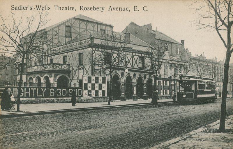 Sadlers Wells Theatre, Rosebery Avenue, Londyn autorstwa English Photographer