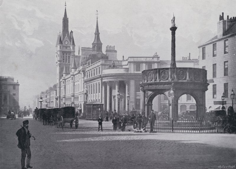 Szkocja: Aberdeen, Market Cross i budynki miejskie (zdjęcie czarno-białe) autorstwa English Photographer