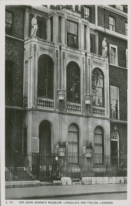 Muzeum Sir Johna Soanesa, Lincolns Inn Fields, Londyn autorstwa English Photographer