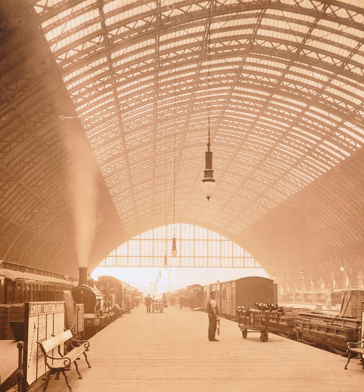 Stacja St Pancras, Londyn autorstwa English Photographer