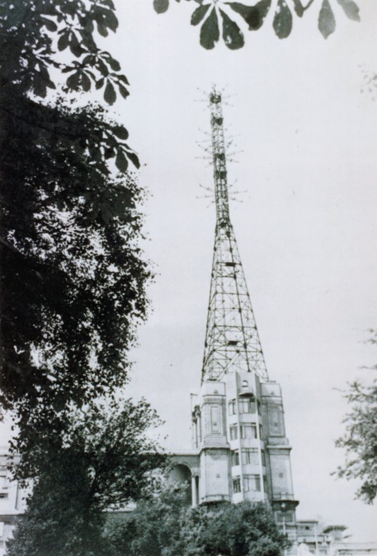 Antena telewizyjna Alexandra Palace autorstwa English Photographer