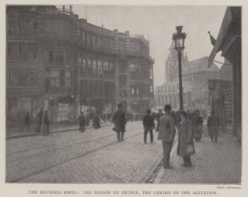 Zamieszki w Brukseli, Maison du Peuple, Centrum Agitacji autorstwa English Photographer