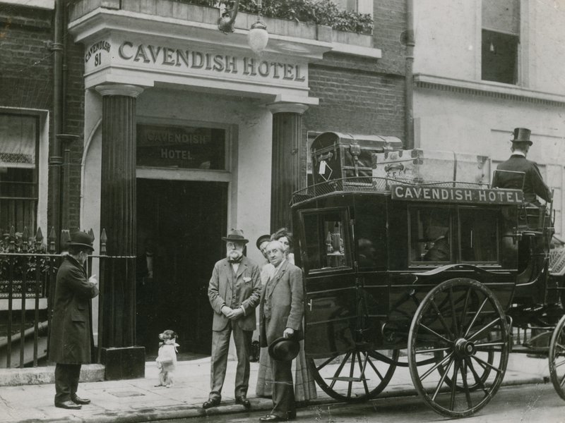 The Cavendish Hotel, Londyn autorstwa English Photographer