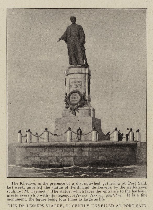 Statua De Lesseps, niedawno odsłonięta w Port Said autorstwa English Photographer