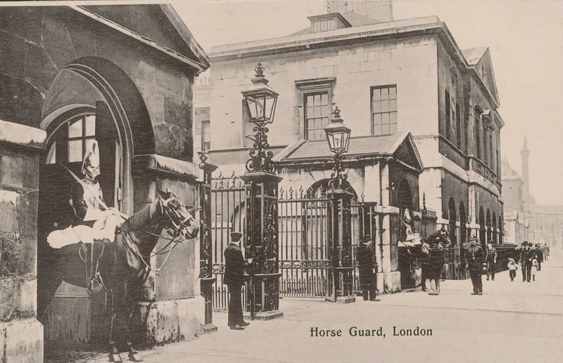 The Horse Guards, Londyn autorstwa English Photographer