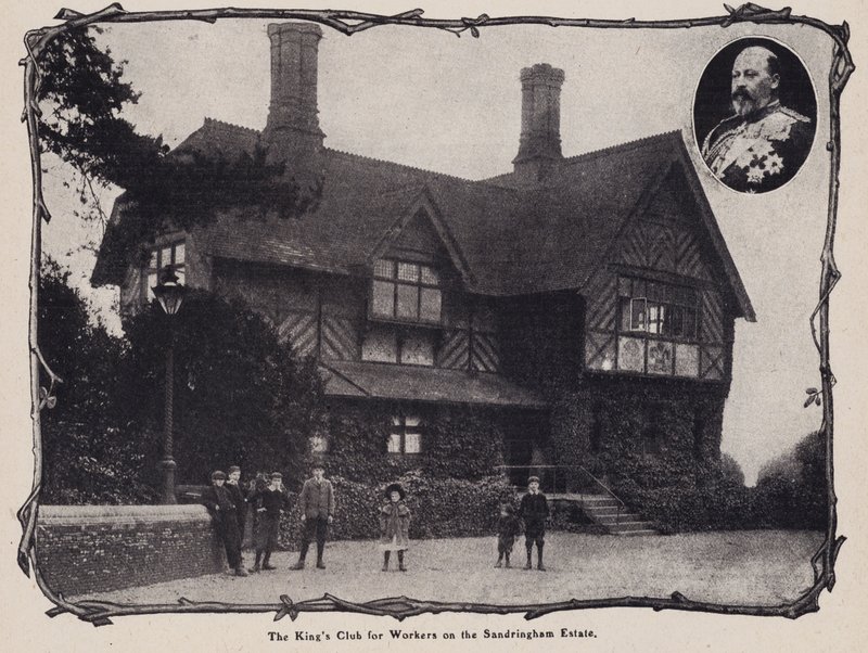 Klub królewski dla robotników w Sandringham Estate, Norfolk (zdjęcie czarno-białe) autorstwa English Photographer