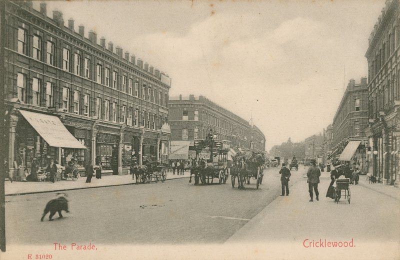 Parada, Cricklewood autorstwa English Photographer
