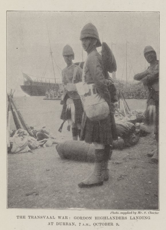 Wojna Transwalu, Gordon Highlanders lądowanie w Durbanie, 7 rano, 9 października autorstwa English Photographer