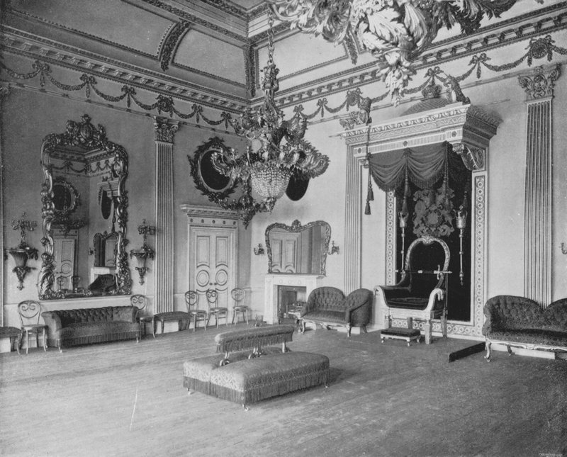 Sala tronowa w Zamku Dublińskim (zdjęcie czarno-białe) autorstwa English Photographer