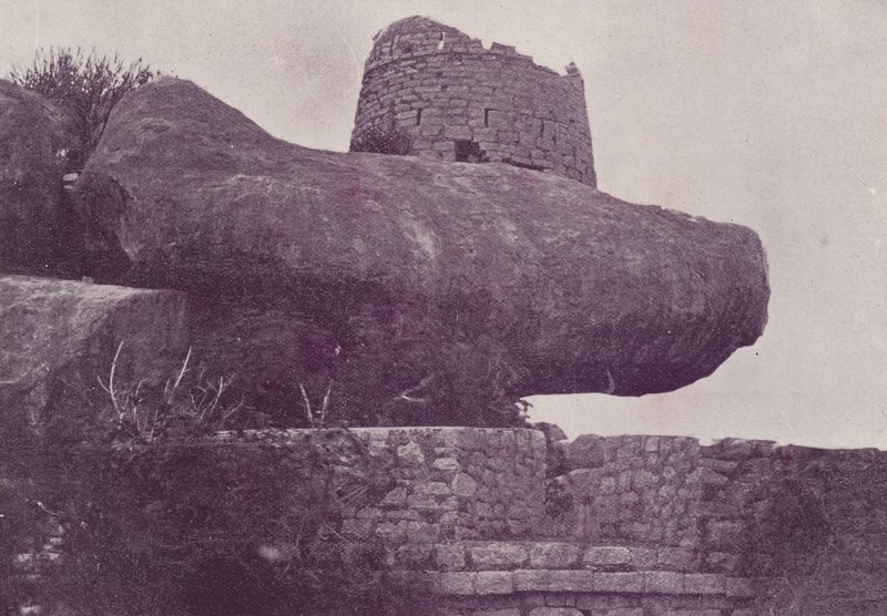 Tippus Rock, Bellary autorstwa English Photographer