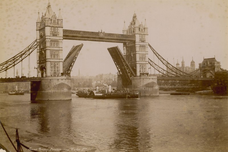 Tower Bridge, Londyn autorstwa English Photographer