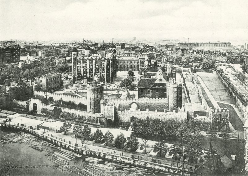 Tower of London z Tower Bridge autorstwa English Photographer