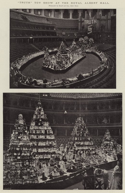 Truth Toy Show w Royal Albert Hall autorstwa English Photographer