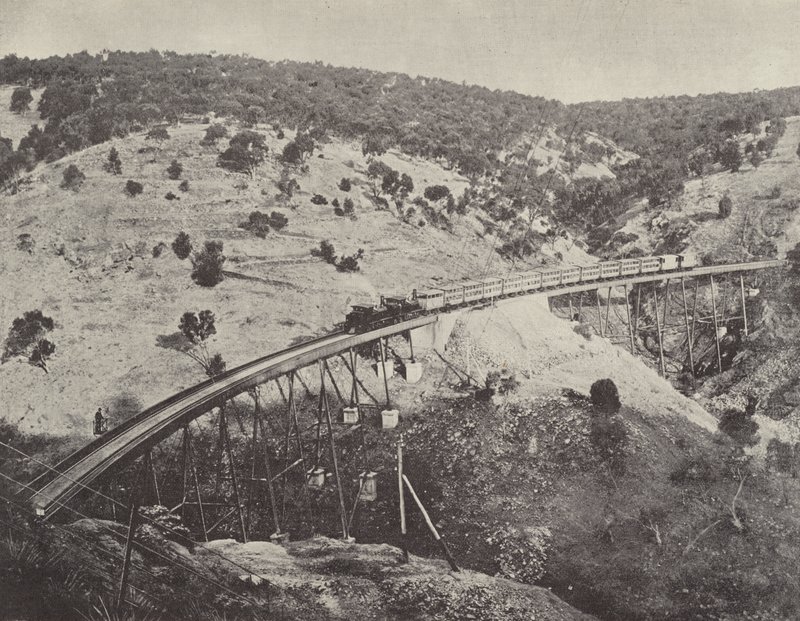 Wiadukt na Adelaide do Melbourne Railway autorstwa English Photographer