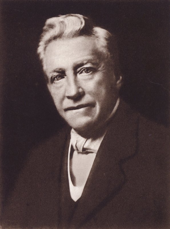 William Hesketh Lever, pierwszy wicehrabia Leverhulme autorstwa English Photographer