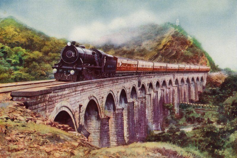4-6-2 parowóz linii Bombay, Baroda i Central India Railway ciągnący Frontier Mail przejeżdżający nad wiaduktem między Bombajem a Delhi (kolor lito) autorstwa English School