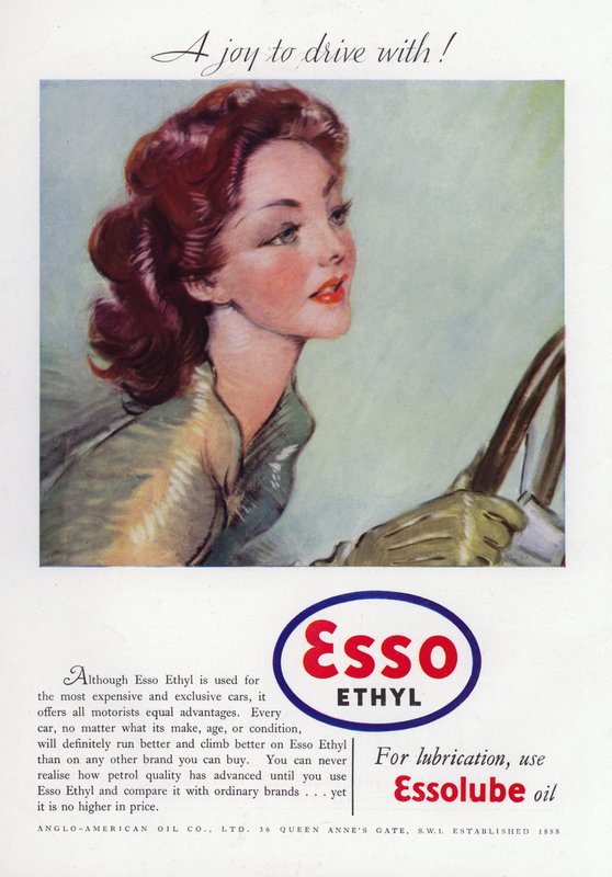 Reklama Esso Ethyl Oil, przedstawiająca czarującą kobietę prowadzącą, 1937 autorstwa English School