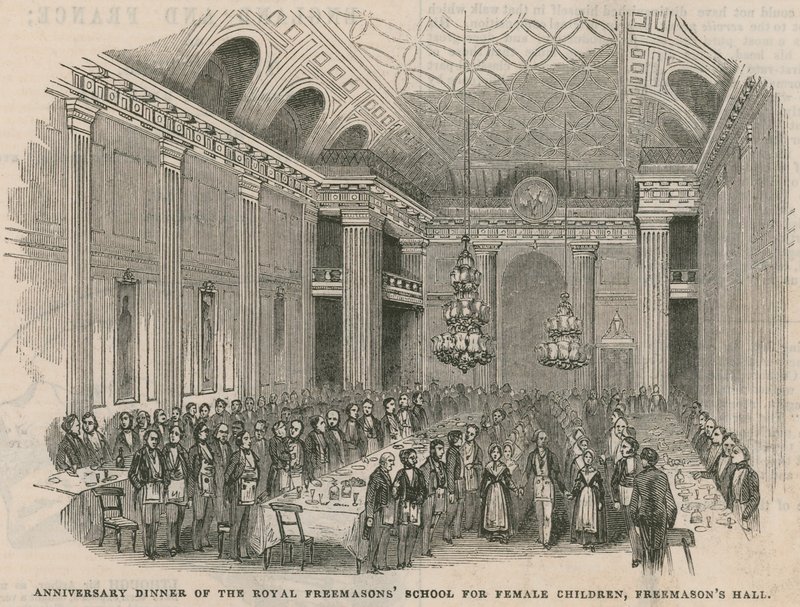 Rocznicowa kolacja Królewskiej Szkoły Masońskiej dla dzieci płci żeńskiej w Freemasons Hall autorstwa English School
