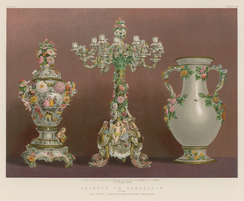 Przedmioty w porcelanie z Królewskiej Manufaktury Drezdeńskiej, Miśnia autorstwa English School