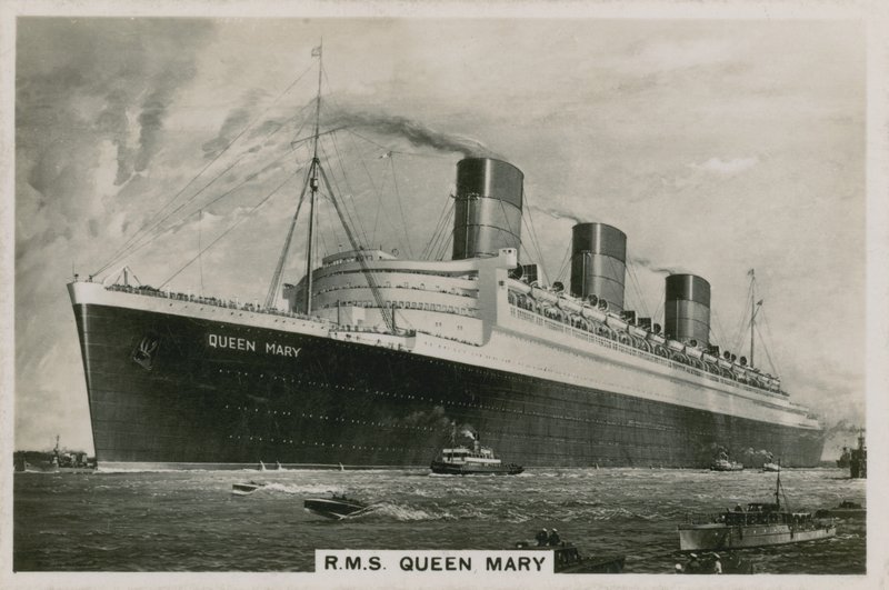 RMS Queen Mary, liniowiec oceaniczny Cunard autorstwa English School