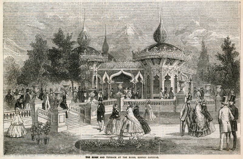 Kiosk i taras w Royal Surrey Gardens autorstwa English School