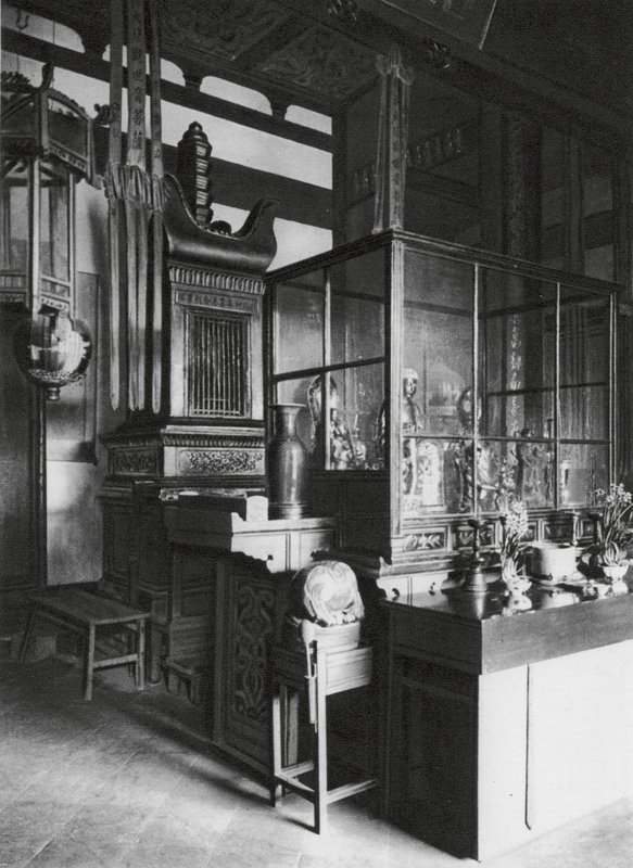 Fuchou, Ku shan, Yung tsuan sze, Fukien, Pagoda Relikwii w bibliotece klasztoru na Górze Bębnów (zdjęcie czarno-białe) autorstwa Ernst Boerschmann