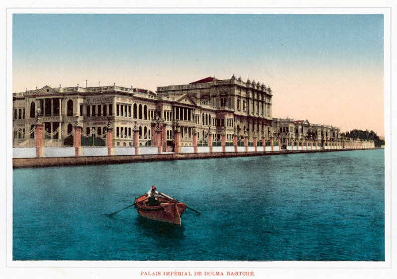 Palais Imperial De Dolma Bagche (kolorowe zdjęcie) autorstwa European Photographer