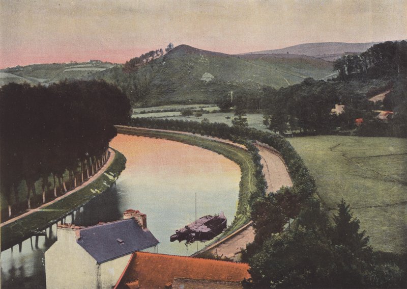 Chateaulin, kanał z Nantes do Brześcia autorstwa European Photographer