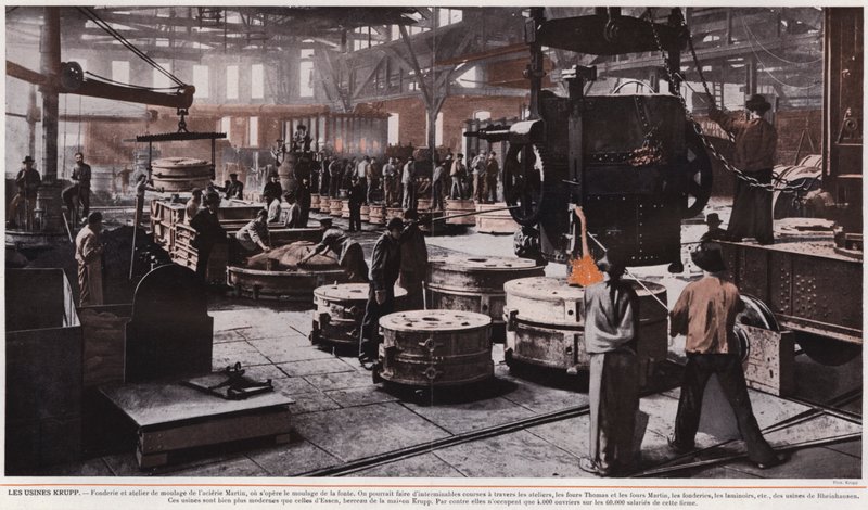 Les Usines Krupp (zdjęcie czarno-białe) autorstwa European Photographer