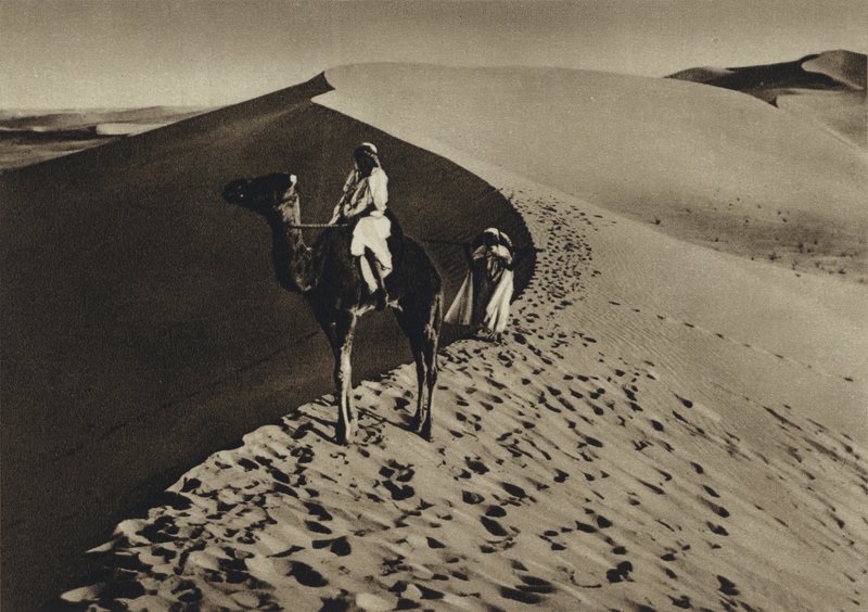Afryka Północna, pustynia Sahara (zdjęcie czarno-białe) autorstwa European Photographer