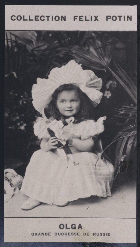 Olga, Wielka Księżna Rosji (1895) (zdjęcie czarno-białe) autorstwa European Photographer