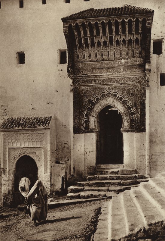 Sprzedaż, Rabat, Brama Medersa (zdjęcie czarno-białe) autorstwa European Photographer