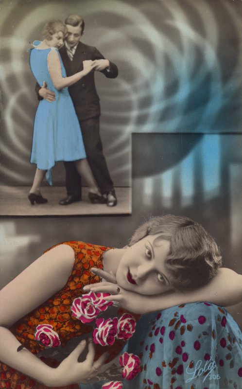 Młoda kobieta marzy o tańcu z mężczyzną (zdjęcie barwione) autorstwa French Photographer