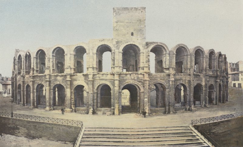 Arles, amfiteatr, widok z zewnątrz autorstwa French Photographer