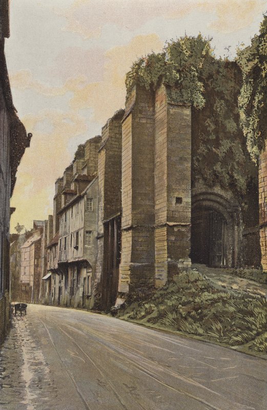 Beaumont-le-Roger, Wejście do starego opactwa autorstwa French Photographer