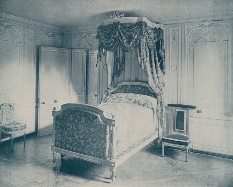 Łóżko Marii Antoniny, Wersal (zdjęcie czarno-białe) autorstwa French Photographer