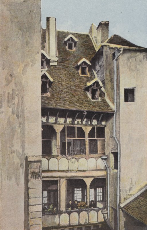 Chalon-sur-Saone, Dom z 5 poddaszami autorstwa French Photographer