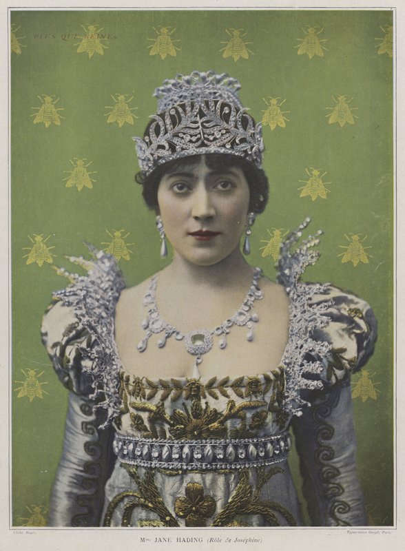 Jane Hading jako Josephine w Plus que Reine (kolorowe zdjęcie) autorstwa French Photographer