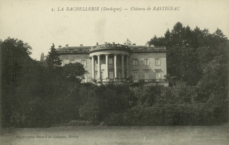 La Bachellerie, Dordogne, Chateau De Rastignac (zdjęcie czarno-białe) autorstwa French Photographer