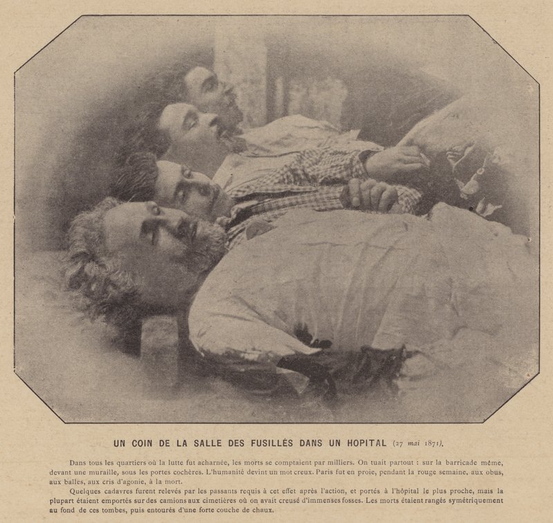 Komuna Paryska, róg sali broni w szpitalu, 27 maja 1871 (zdjęcie czarno-białe) autorstwa French Photographer