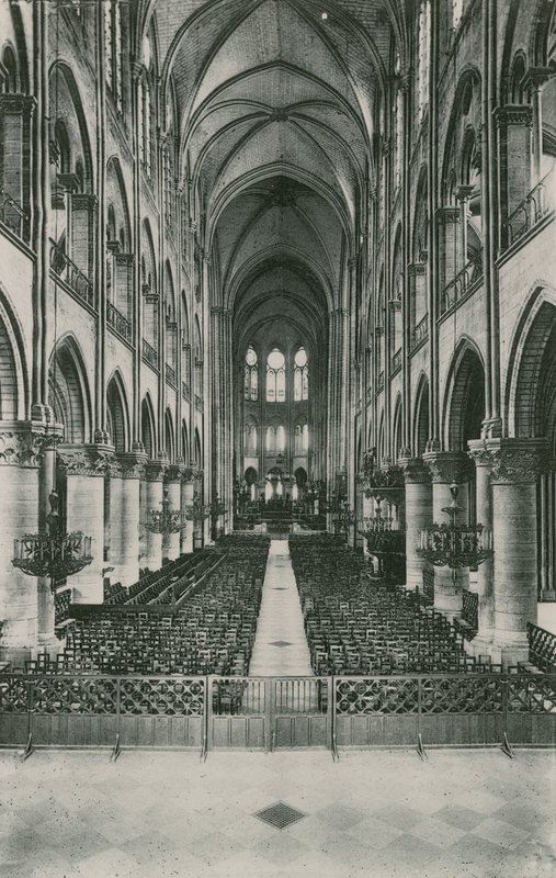 Nawa kościoła Notre-Dame, Nawa kościoła Notre-Dame (fotografika) autorstwa French Photographer