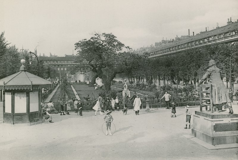 Jardin du Palais-Royal, Ogród Palais-Royal (fotograwiura) autorstwa French Photographer