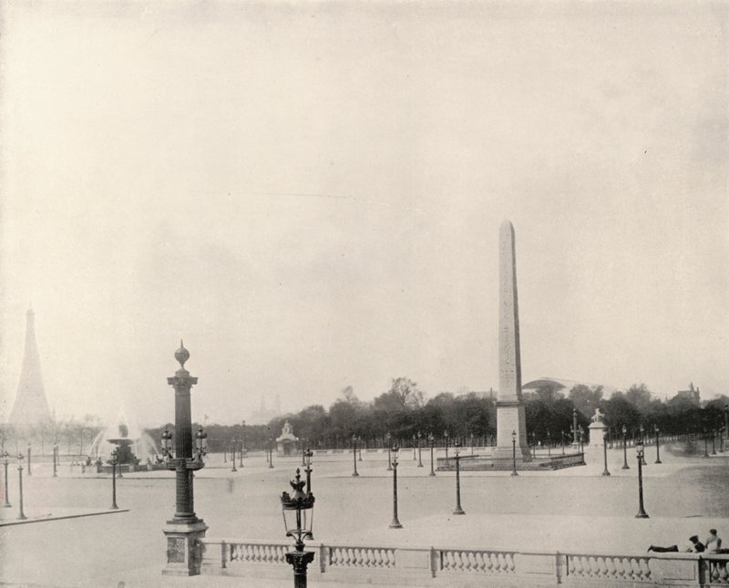 Paryż: Place de la Concorde (zdjęcie czarno-białe) autorstwa French Photographer