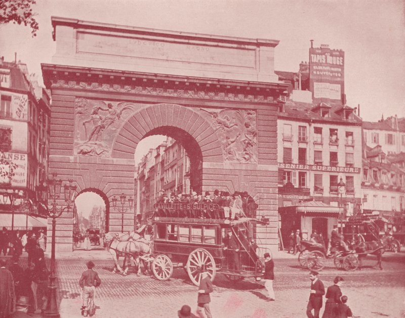 Paryż: Porte St Martin (zdjęcie czarno-białe) autorstwa French Photographer