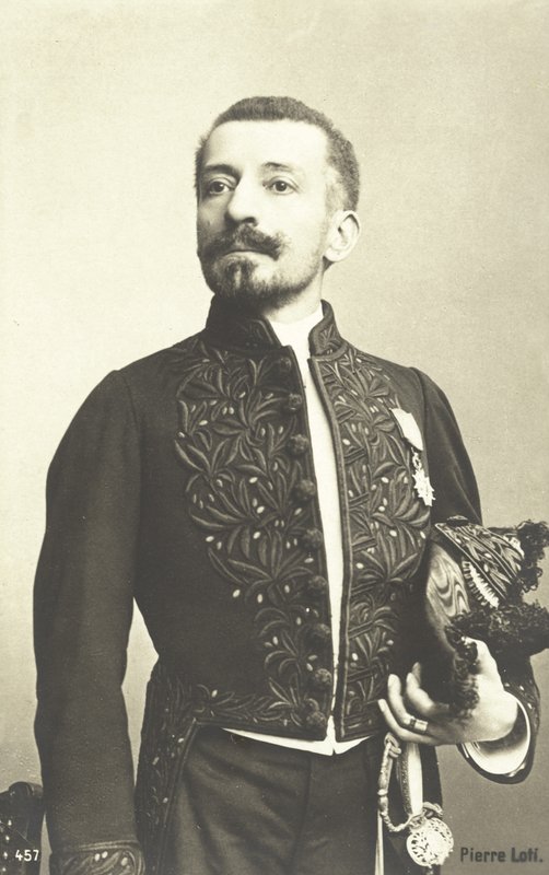 Pierre Loti, francuski oficer marynarki i powieściopisarz autorstwa French Photographer