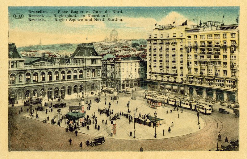 Place Rogier i Gare du Nord, Bruksela (kolorowe zdjęcie) autorstwa French Photographer