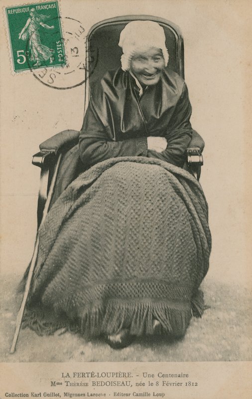 Pocztówka stulatka, Madame Therese Bedoiseau, La Ferte-Loupiere, 1913 autorstwa French Photographer